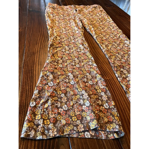 Hollister High Rise‎ Flare Pants Mushroom Floral Hippie 60s 70s Print Women's M - Picture 2 of 11